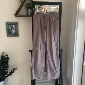 Soft Straight Leg Pant